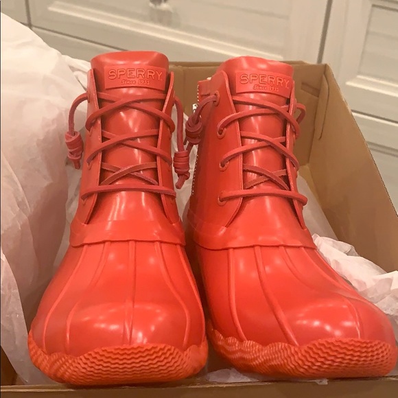 Sperry duck boots/rain boots - Picture 2 of 3